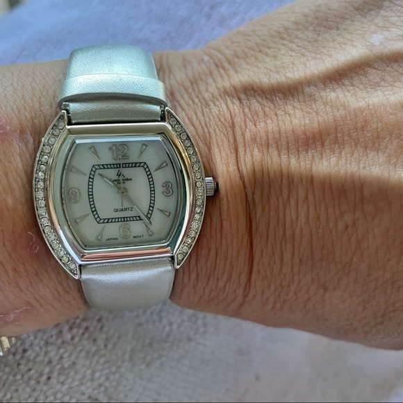 Vintage Louis Arden Paris watch - Picture 5 of 8